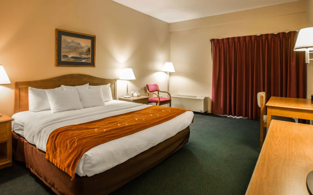 Super 8 by Wyndham Cherokee