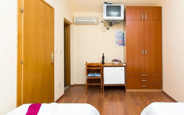 Apartment & Room Braica