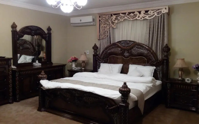 Sahari Palace Hotel