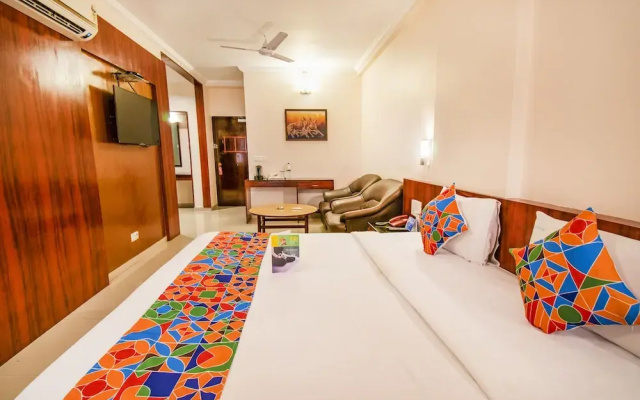 FabHotel Thaai Railway Station