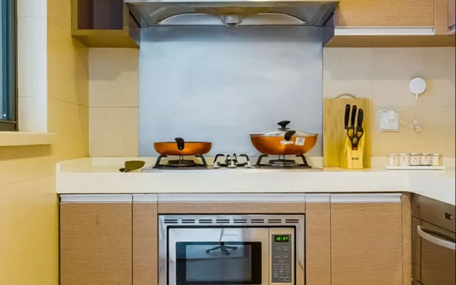 Locals Boutique Apartment ShijichengNo.9