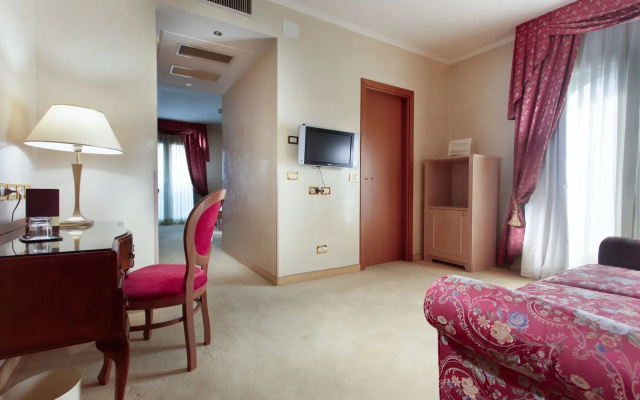 Hotel De Londres