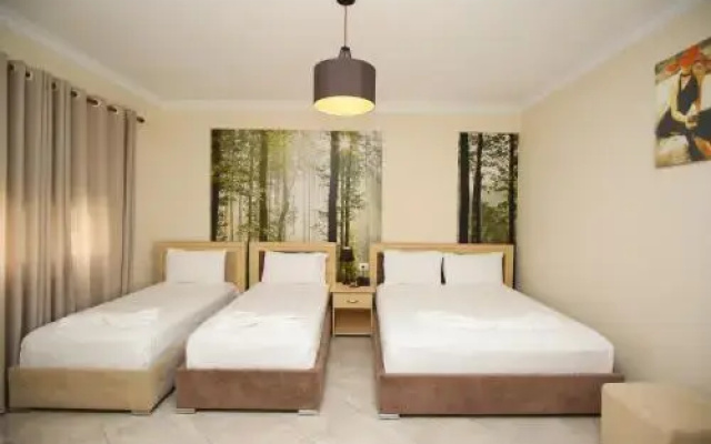 Hotel Summer Stars