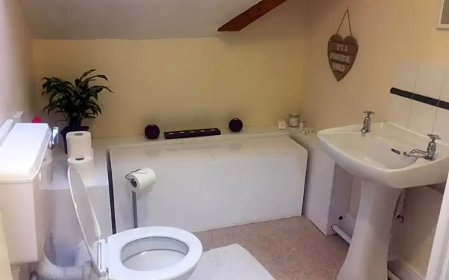 Glan Llugwy Holiday Home