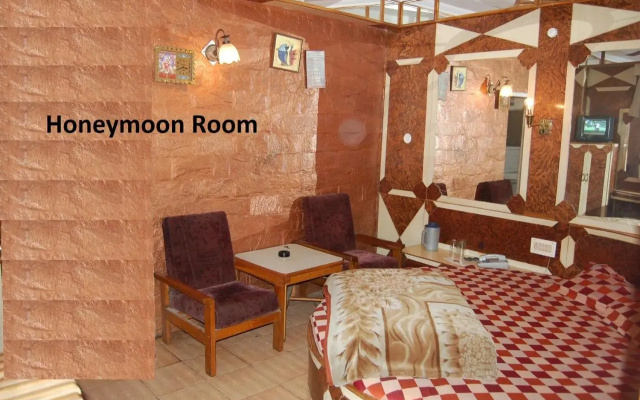 Hotel Gulmarg Regency
