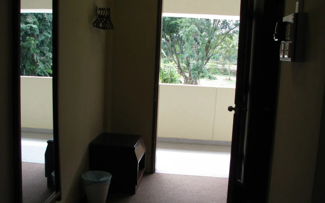 Mersing Merlin Inn