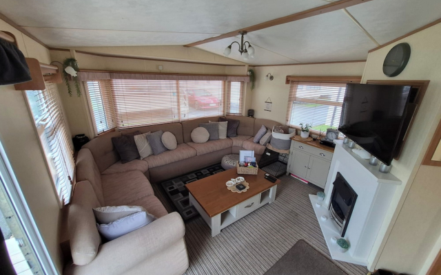 Seaside Caravan Goldensands Kinmel Bay-sleep 6
