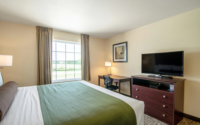 Cobblestone Hotel & Suites - Paxton