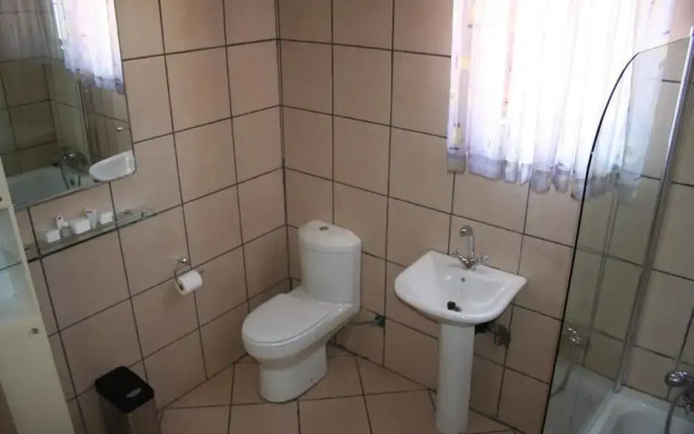 Hayani Guest House