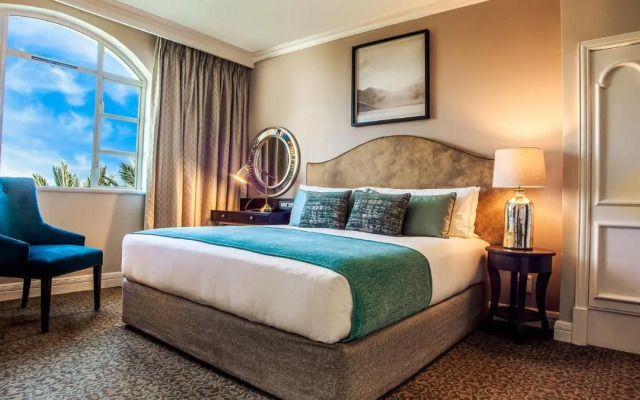 The Ridge Hotel