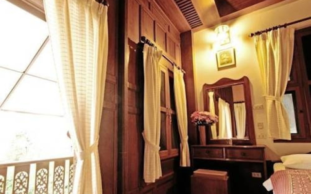 Baan Tippada Phuket