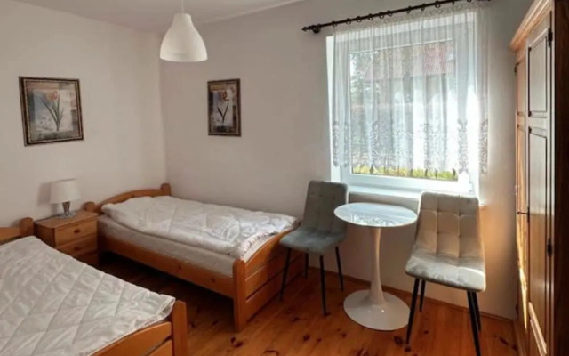 Large Holiday Home With Private Garden