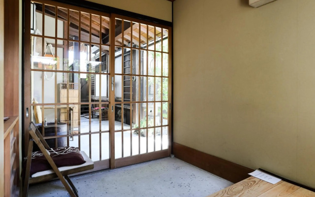 Konuka Yakushi Temple House