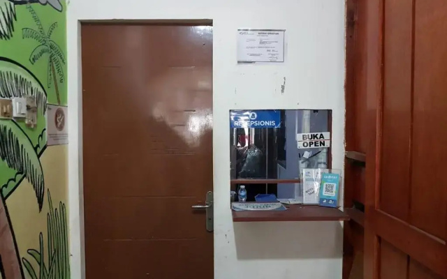 OYO 89994 Kartini House