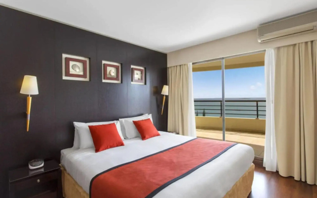 Ramada Hotel & Suites Noumea