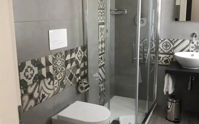 Milazzo INN AiMori
