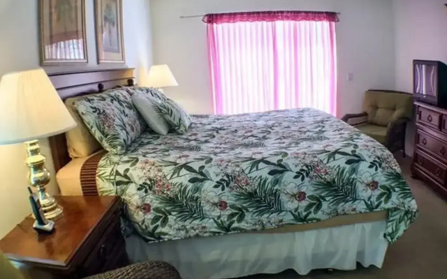 Kokomo Golf View Apartment 4 Bedroom