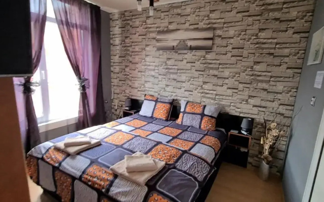 Cosy and Spacious Home 'Studio 67'