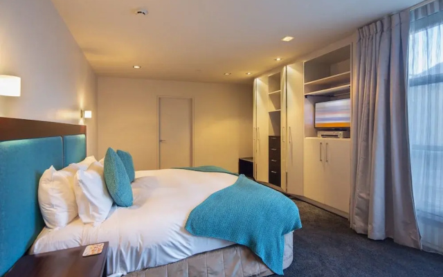 53 Shotover Apartment 302