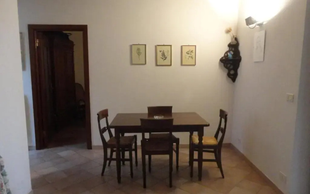 Via Urbani 10