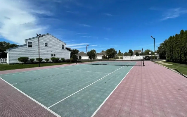Simonton Court 20253