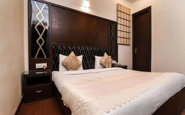 OYO 644 Hotel Haris Court