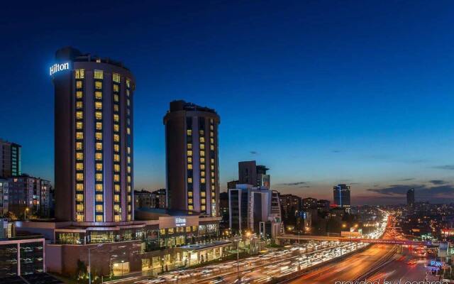 Отель Hilton Istanbul Kozyatagi вид на фасад