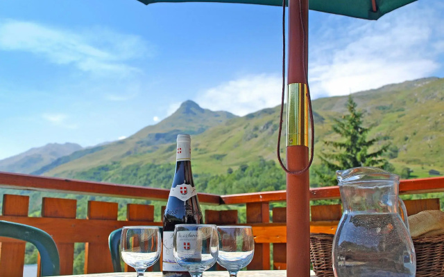 Chalet In Les Menuires-Praranger With Balcony