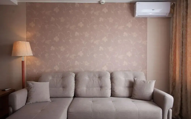 Chelyabinsk 4th Floor Hotel