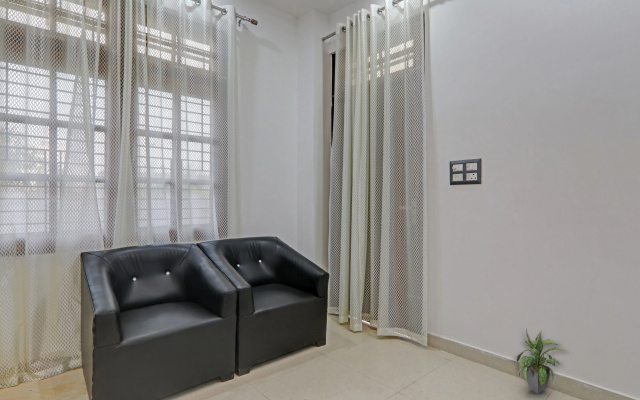 Townhouse Relax Inn