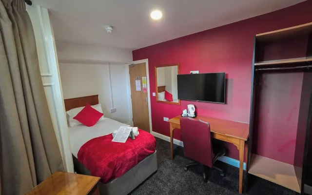 Hullywood Rooms