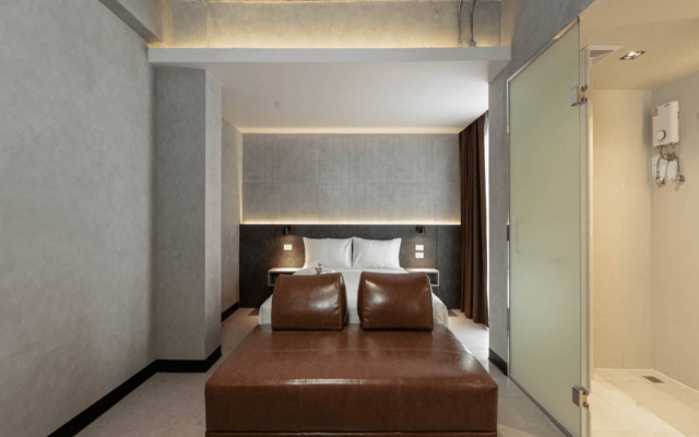 Ex2 Hotel