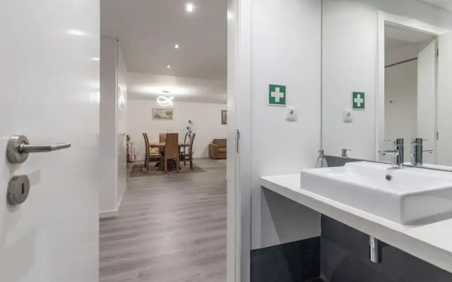 Sea Sound Apartment by Trip2Portugal