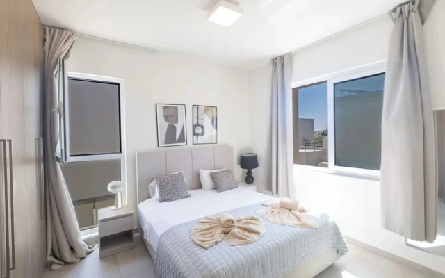 4 Bed Villa With Private Pool - Brand new