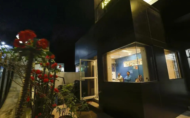 Hotel Santiniketan