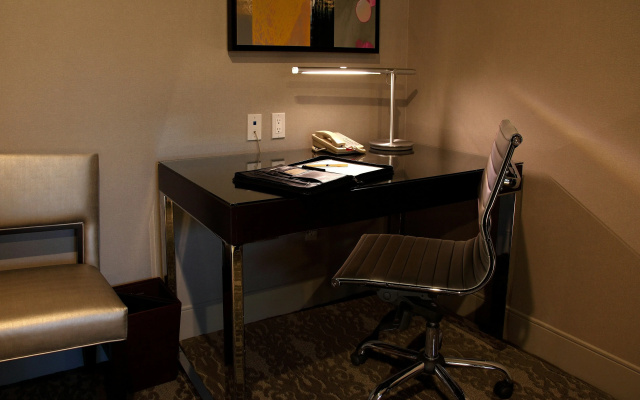 DoubleTree by Hilton Claremont