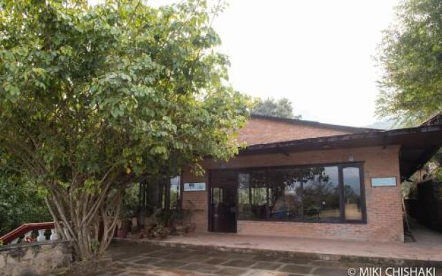 Отель Dhulikhel Village Resort Непал, Дхуликхел - отзывы, цены и фото номеров - забронировать отель Dhulikhel Village Resort онлайн вид на фасад
