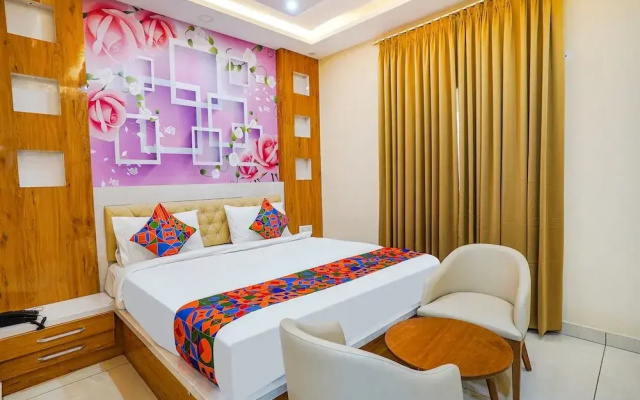 Fabhotel Prime The Waves