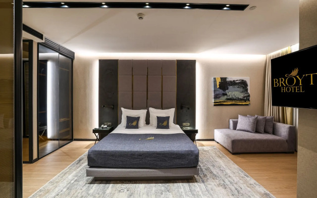 Broyt Hotel
