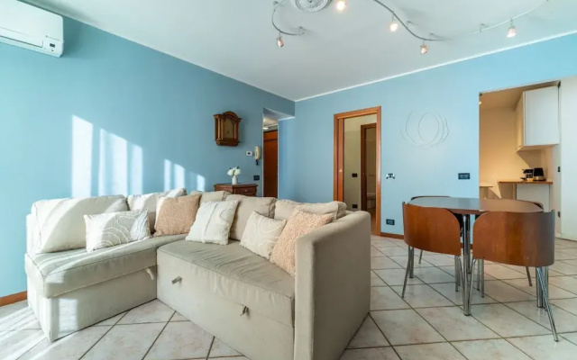 Lakefront Retreat - Celeste