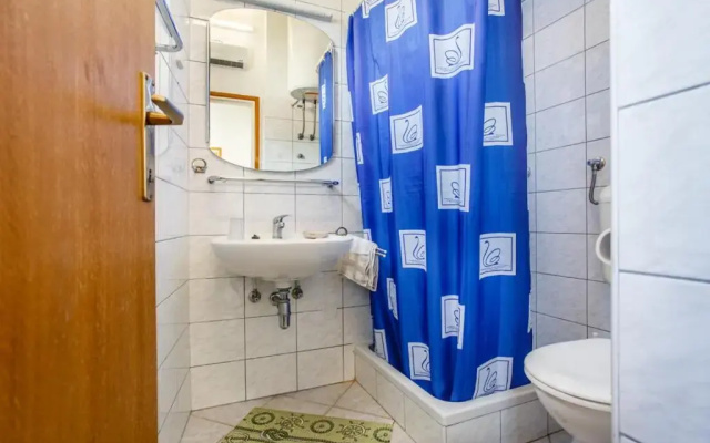 Apartment Ante