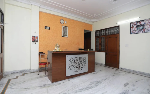 OYO 7162 Home Stay Shikhar Paradise