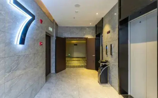 Gemei Hotel