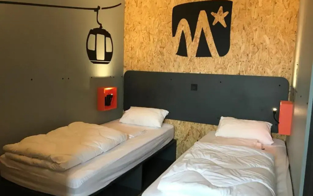 Moontain Hostel