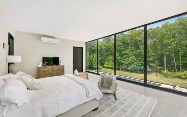 Glass Villa East Hampton