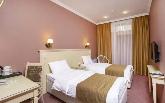 At Home Hotel