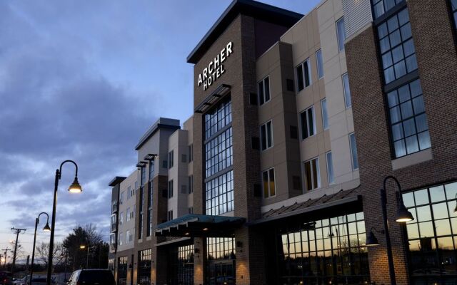 Archer Hotel Boston/Burlington вид на фасад