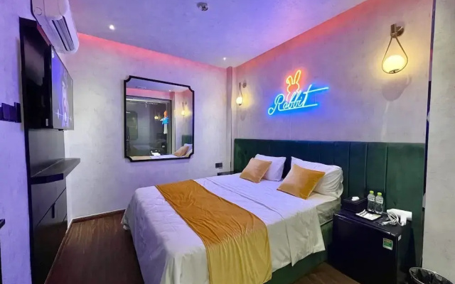Midas Hotel