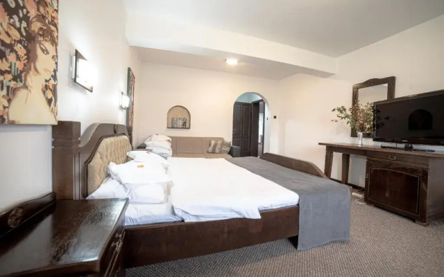 Bran Chalet