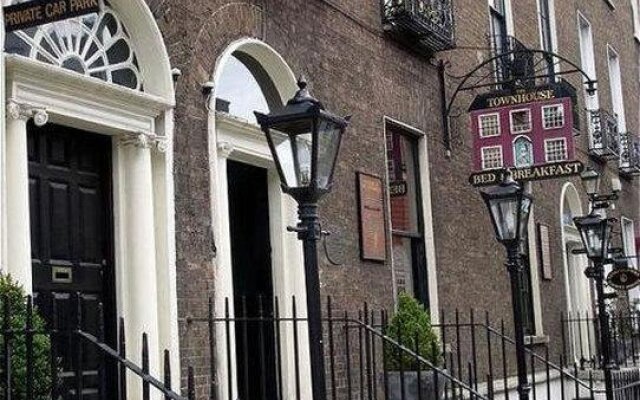 Отель Townhouse Dublin вид на фасад